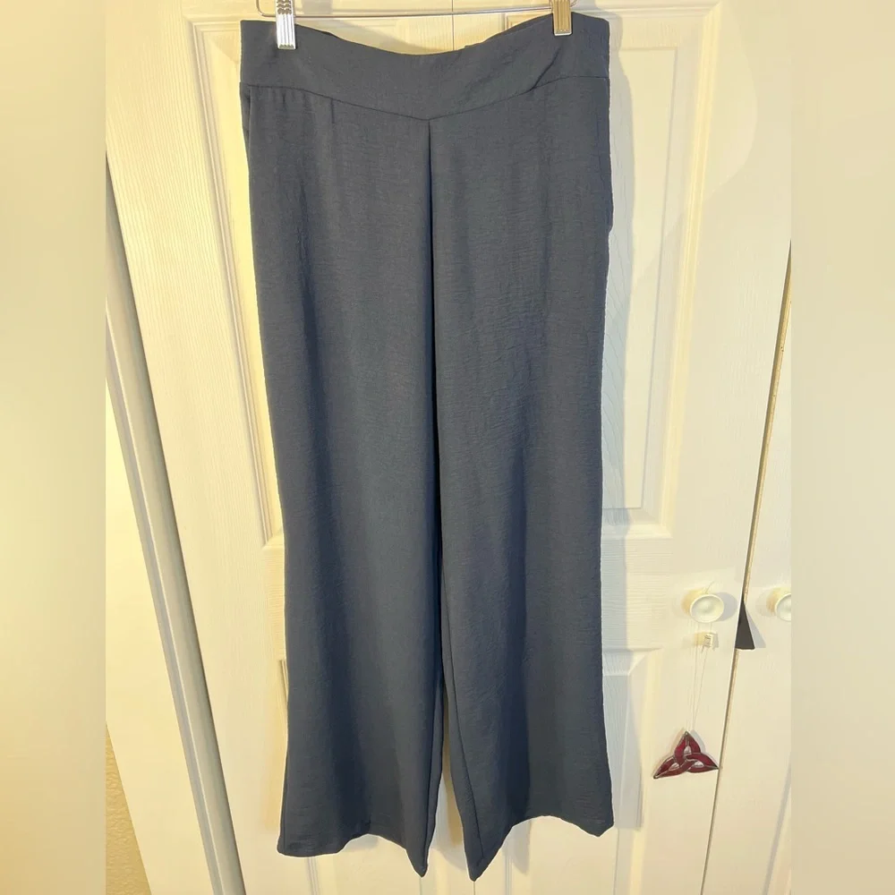 NWT Veronica M Navy airflow pant - Picture 3 of 4